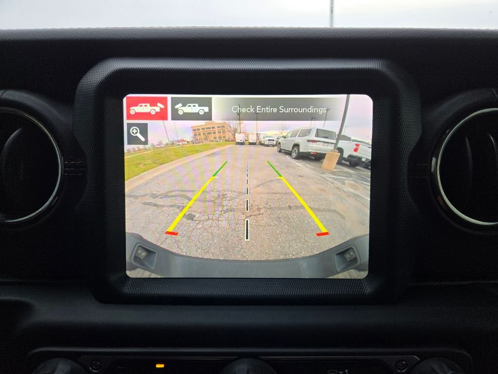Used 2021 Black Jeep High Altitude image 27