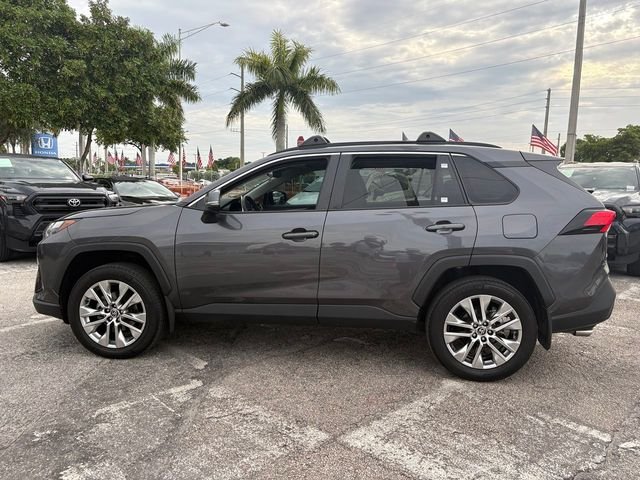 Used 2024 Gray Toyota XLE Premium image 15