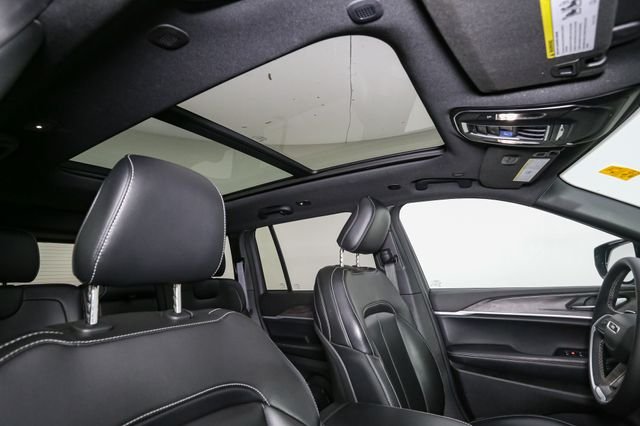 Used 2025 Gray Jeep Limited image 19