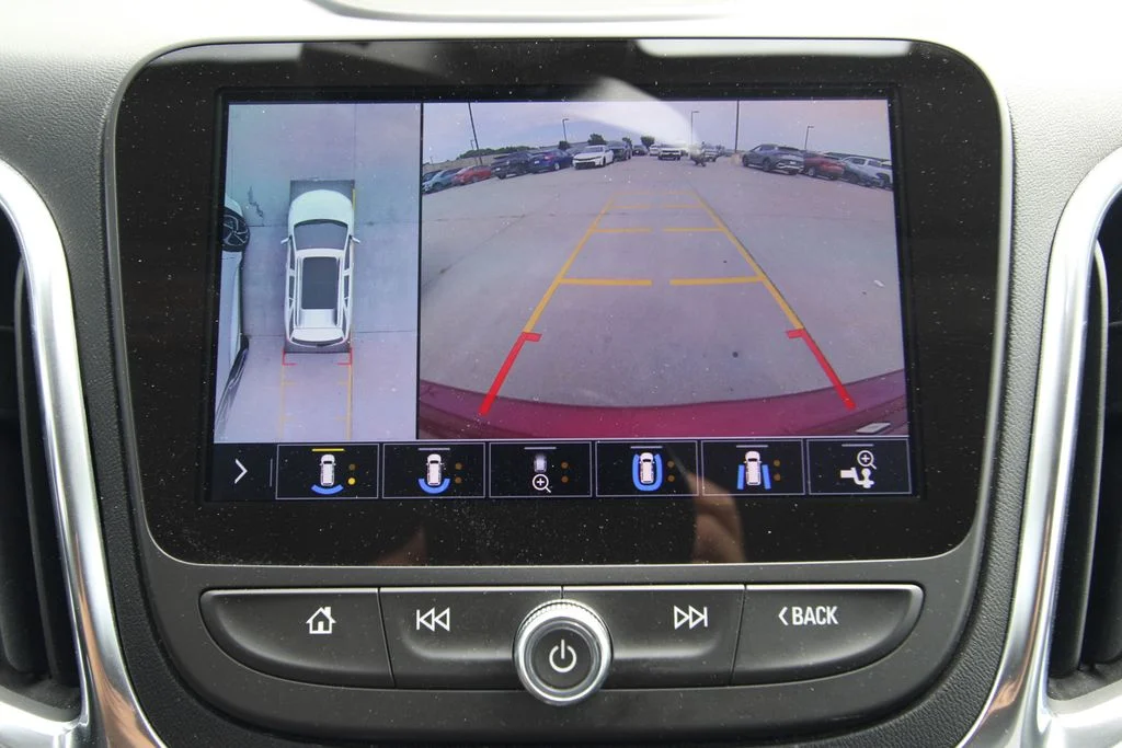 Used 2019 Cajun Red Tintcoat Chevrolet Premier image 13