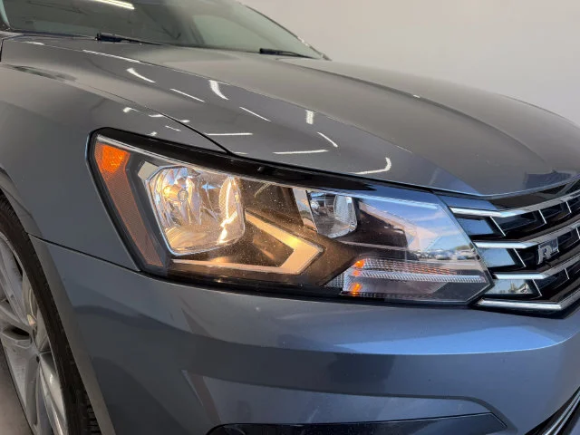 Used 2017 Platinum Gray Metallic Volkswagen 1.8T R-Line image 31
