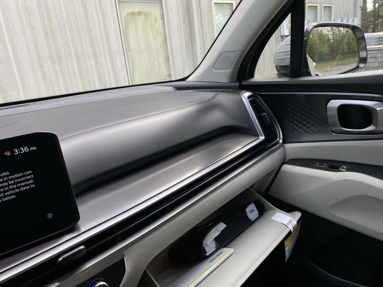 New 2026 Wolf Gray Kia S image 44