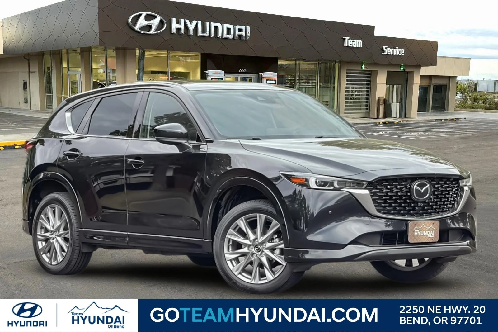 2025 Mazda CX-5 S Premium Plus package Auto AWD's photo