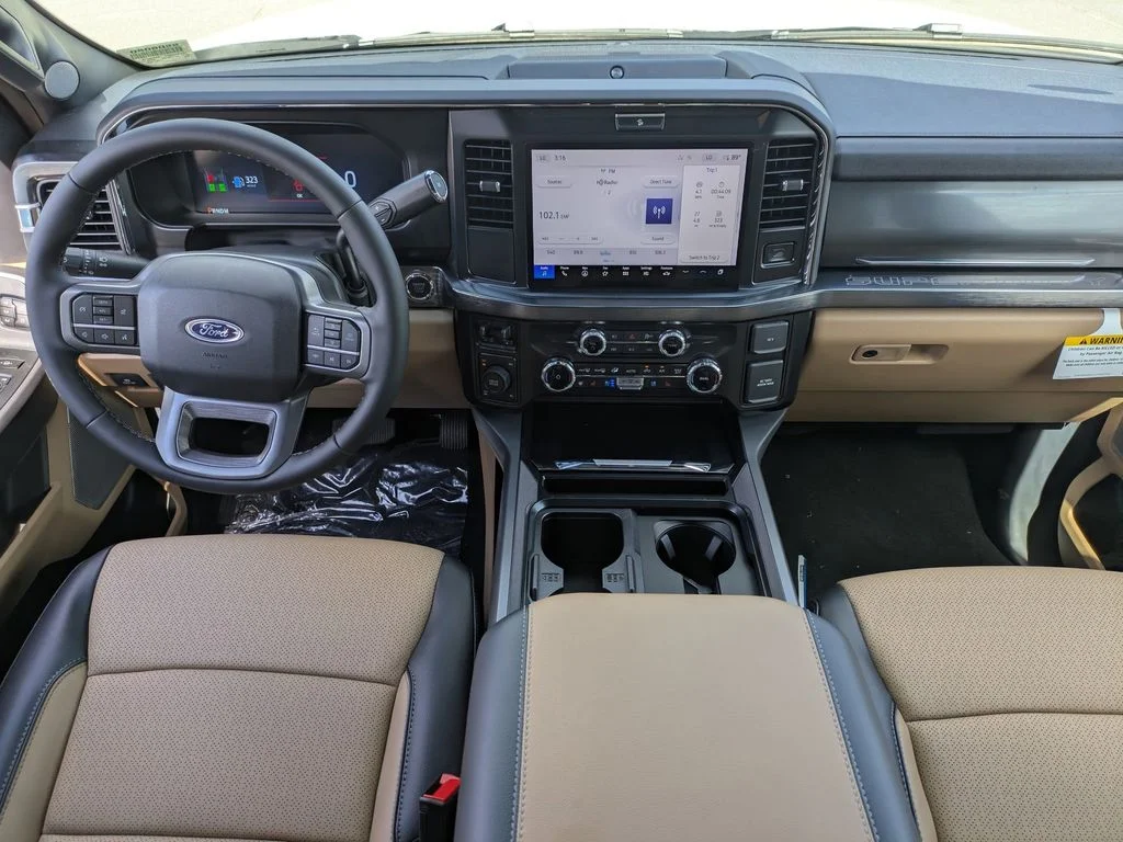 New 2026 Oxford White Ford Lariat image 15