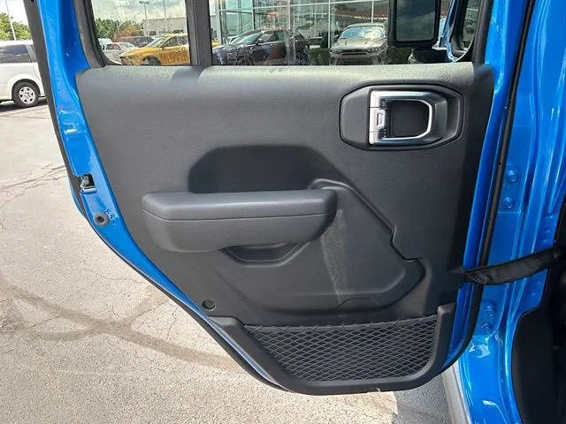 New 2025 Hydro Blue Pearl-Coat Exterior Paint Jeep Willys image 11