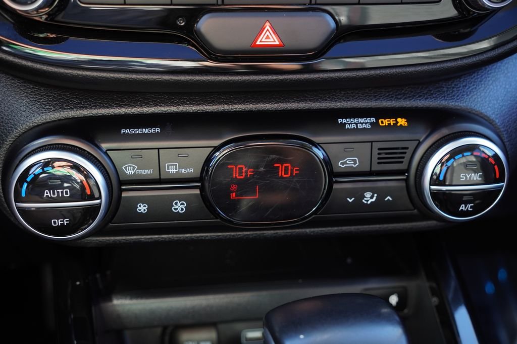 Certified Used 2020 White Kia GT-Line Turbo image 27