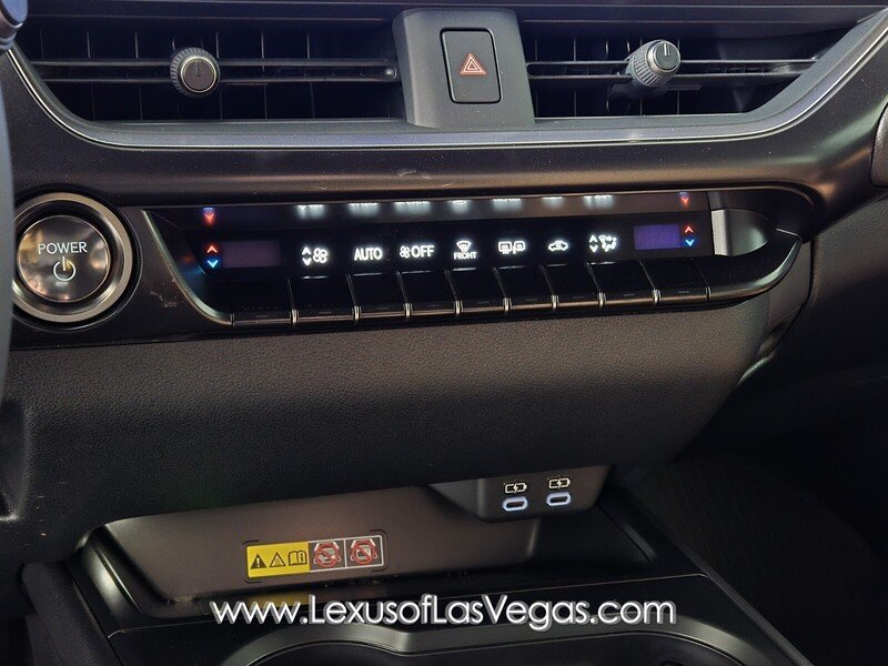 2025 Lexus UX 300h Premium - Photo 21