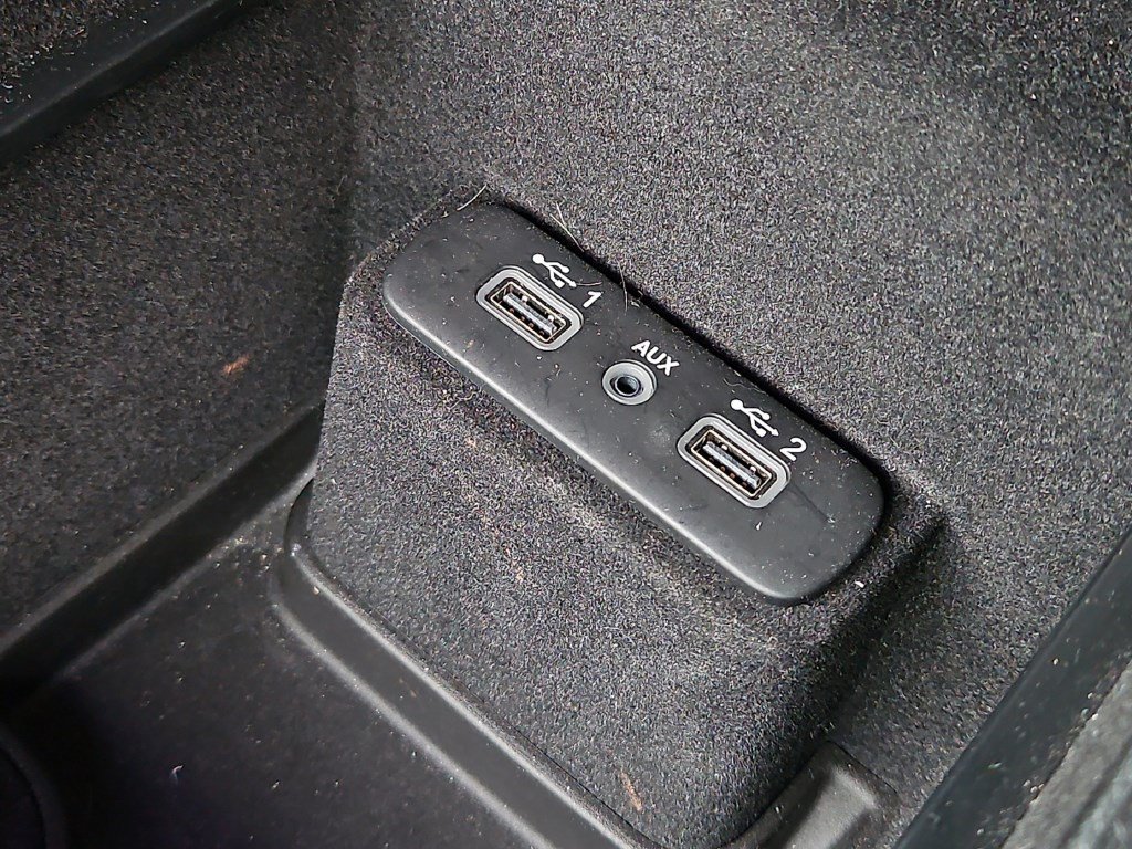 Used 2022 White Knuckle Clearcoat Dodge GT image 29