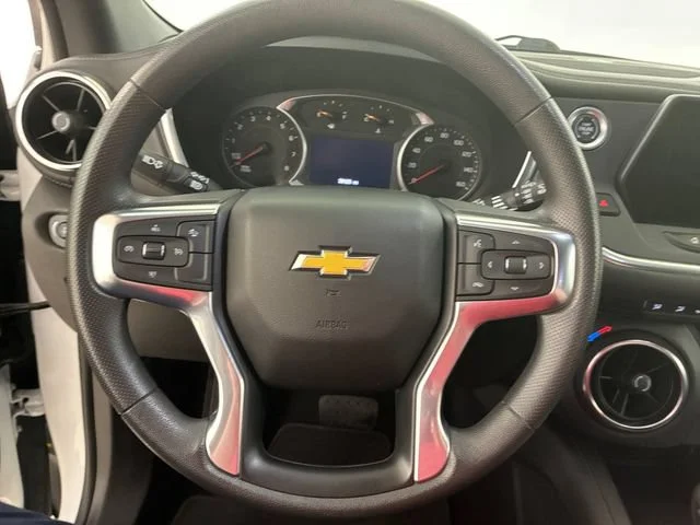 Certified Used 2022 Summit White Chevrolet 2LT image 22