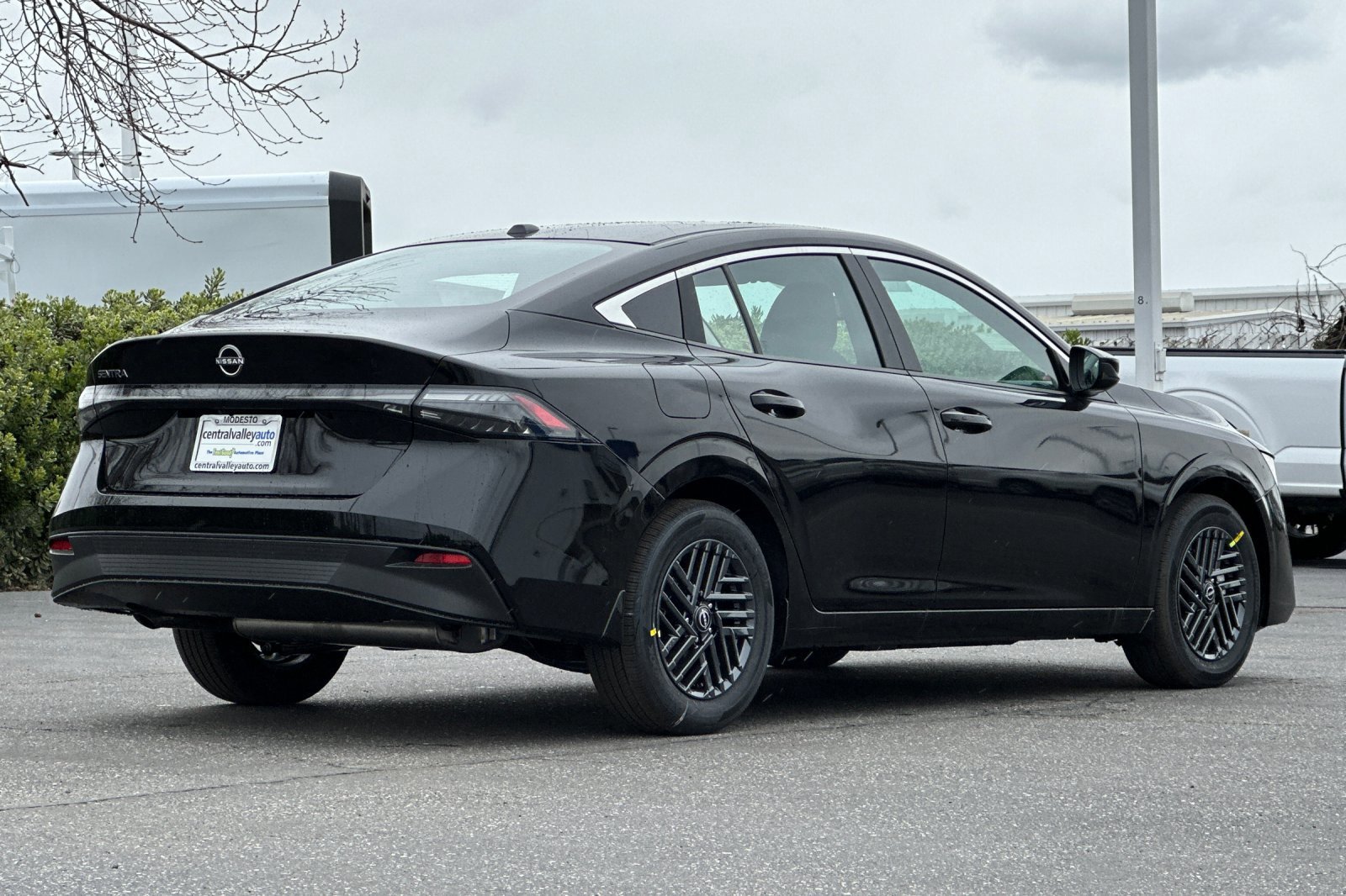 New 2026 Super Black Nissan SV image 4