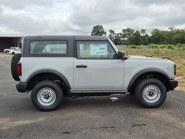 New 2026 Avalanche Gray Ford Base image 50