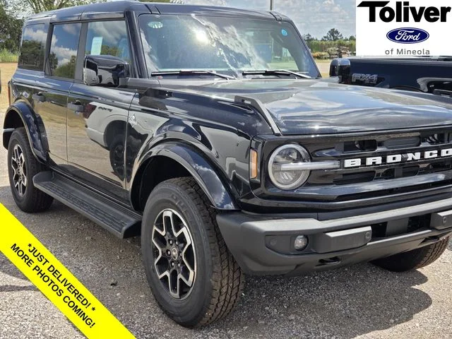2026 Ford Bronco Outer Banks®