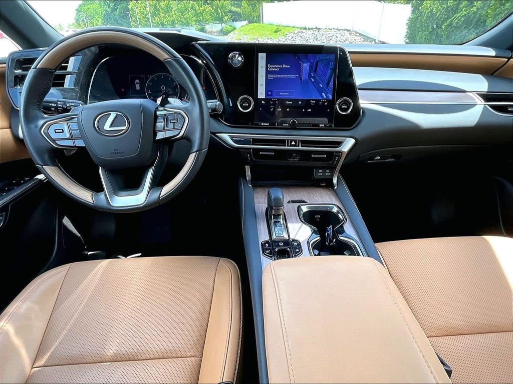 Used 2024 Black Lexus 350 Premium image 21