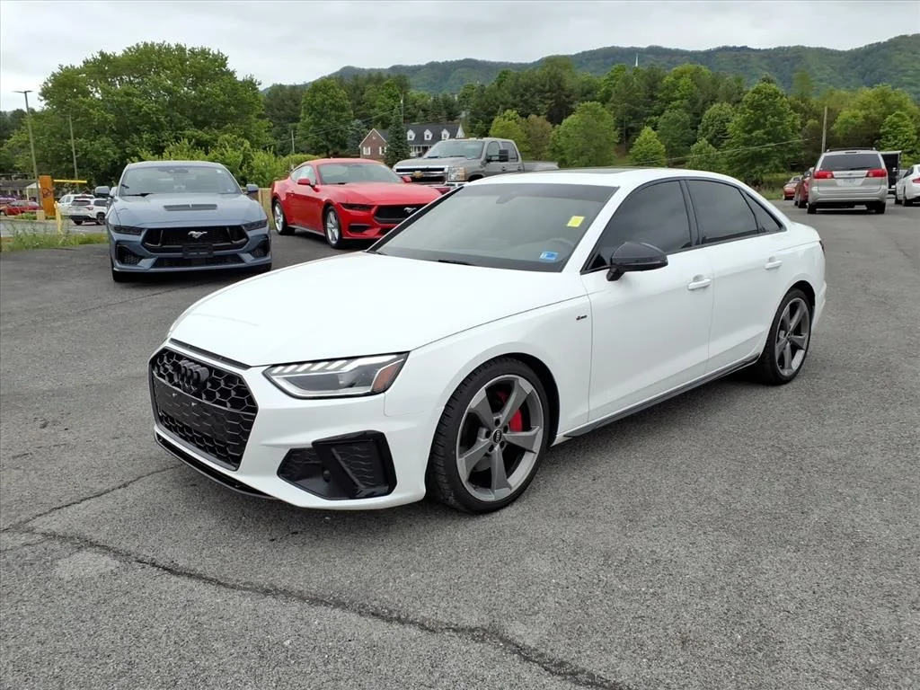 2023 Audi A4 45 TFSI Premium Plus quattro S tronic's photo