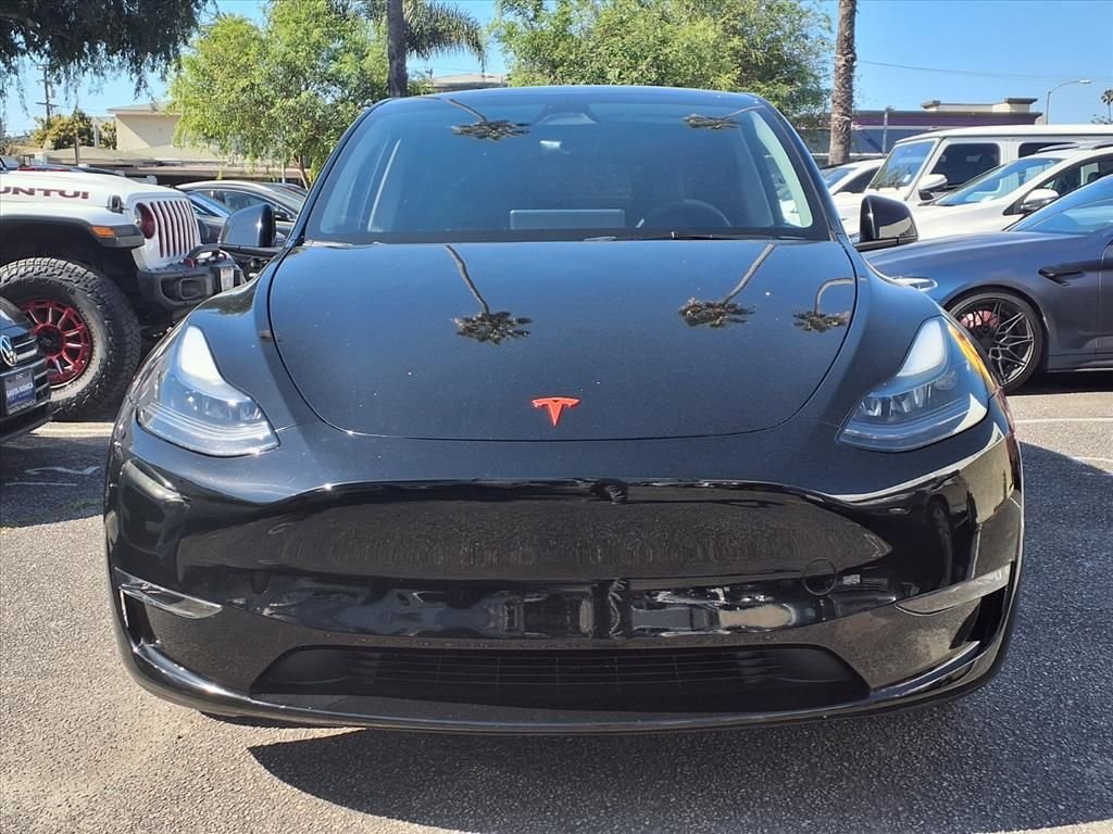 Used 2023 Tesla Model Y Long Range with VIN 7SAYGDEEXPF901577 for sale in Santa Monica, CA