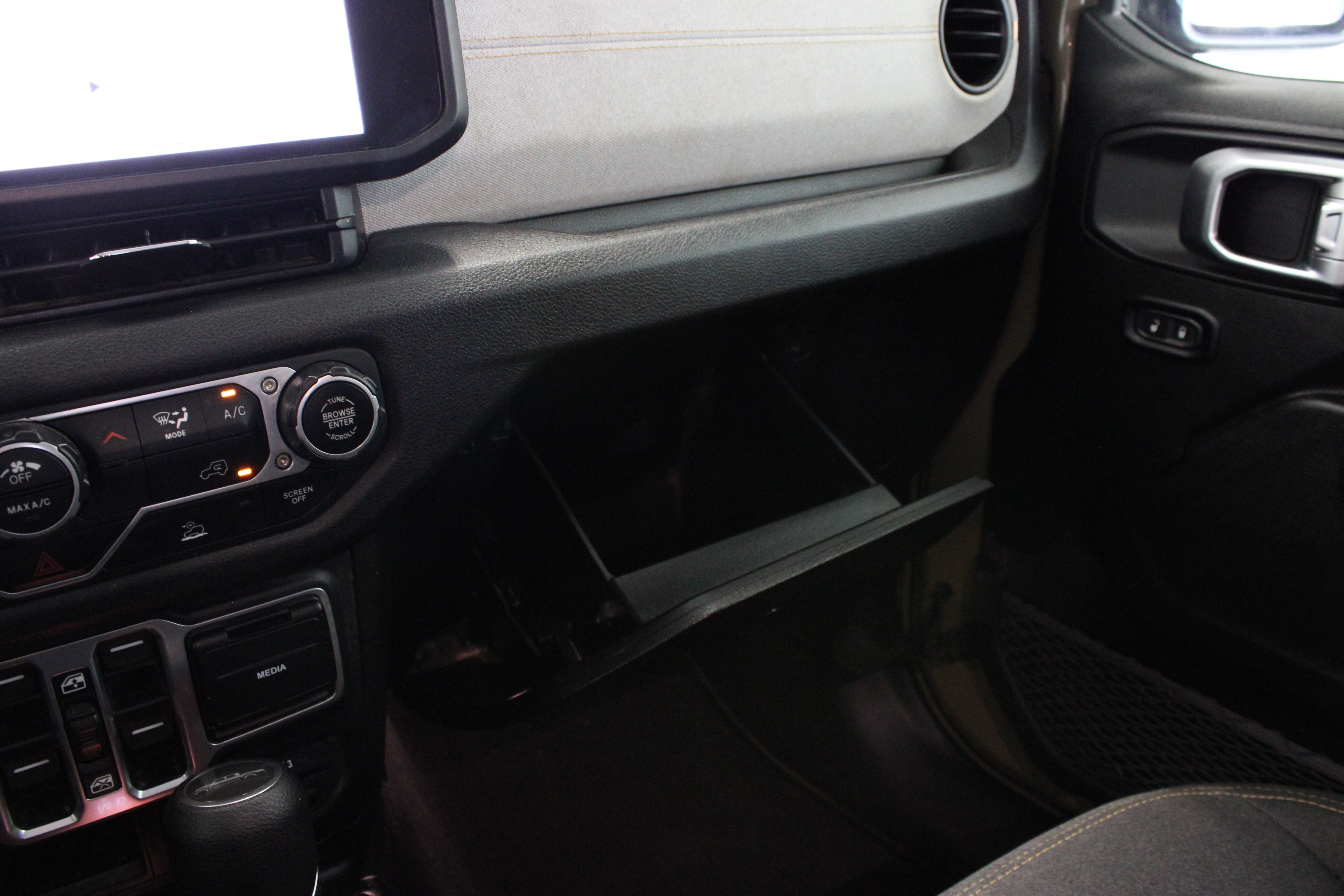 Used 2025 41 Jeep Nighthawk 3.6L image 23