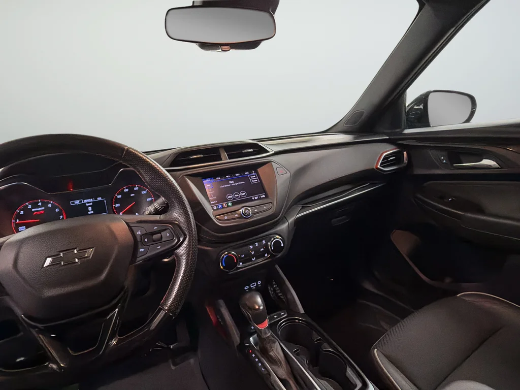 Used 2022 Black Chevrolet RS image 11