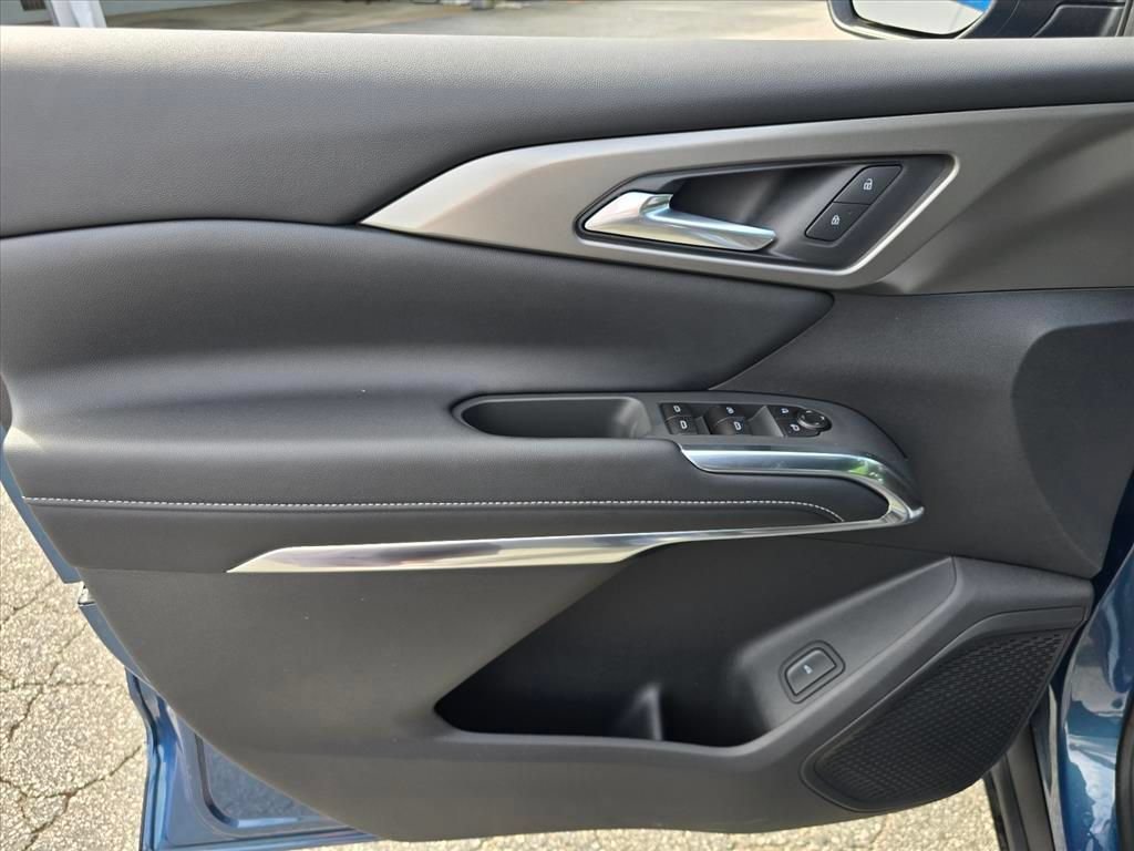 New 2026 Lakeshore Blue Metallic Chevrolet LT image 7