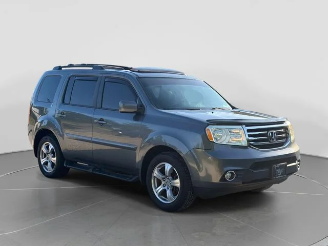 2012 Honda Pilot EX-L 4WD w/ RES's photo