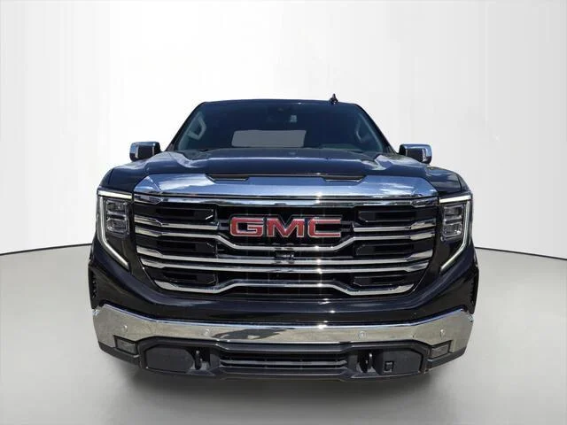 Used 2022 Onyx Black GMC SLT image 8