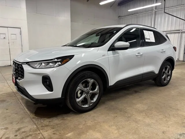 Used 2025 Silver Ford ST-Line Select image 3