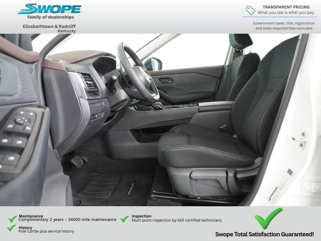 Used 2023 Glacier White Nissan S image 13