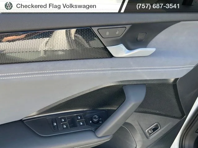 New 2026 White Volkswagen 2.0T SE image 17