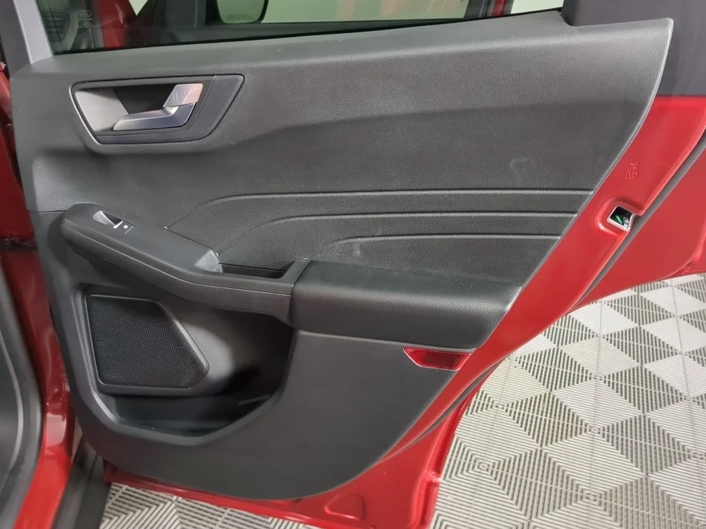 Used 2023 Red Ford ST-Line image 22
