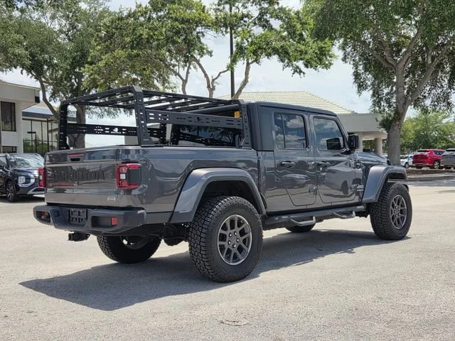 Used 2020 Gray Jeep Overland image 4
