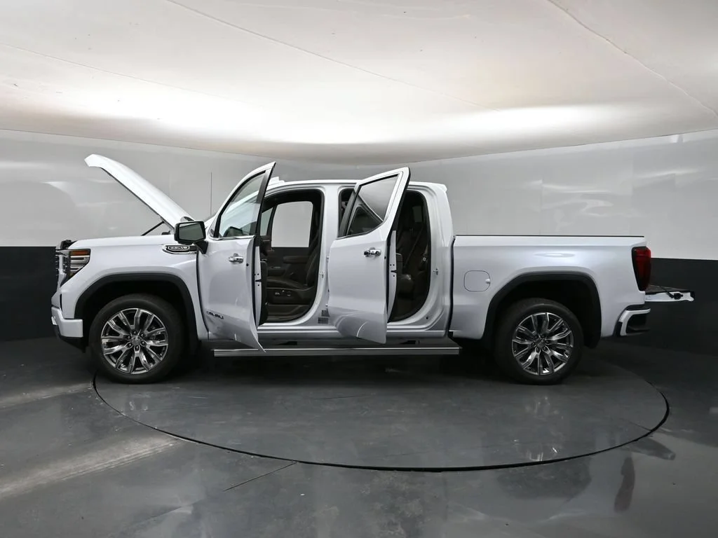 New 2026 Glacier White Tricoat GMC Denali image 43