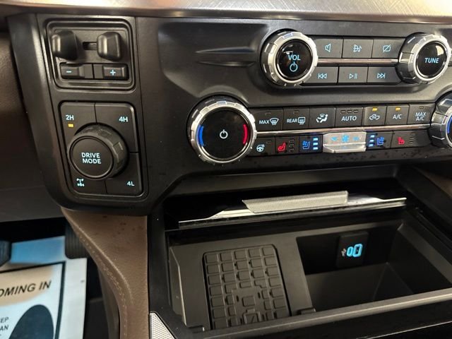 Used 2024 Blue Ford King Ranch image 16