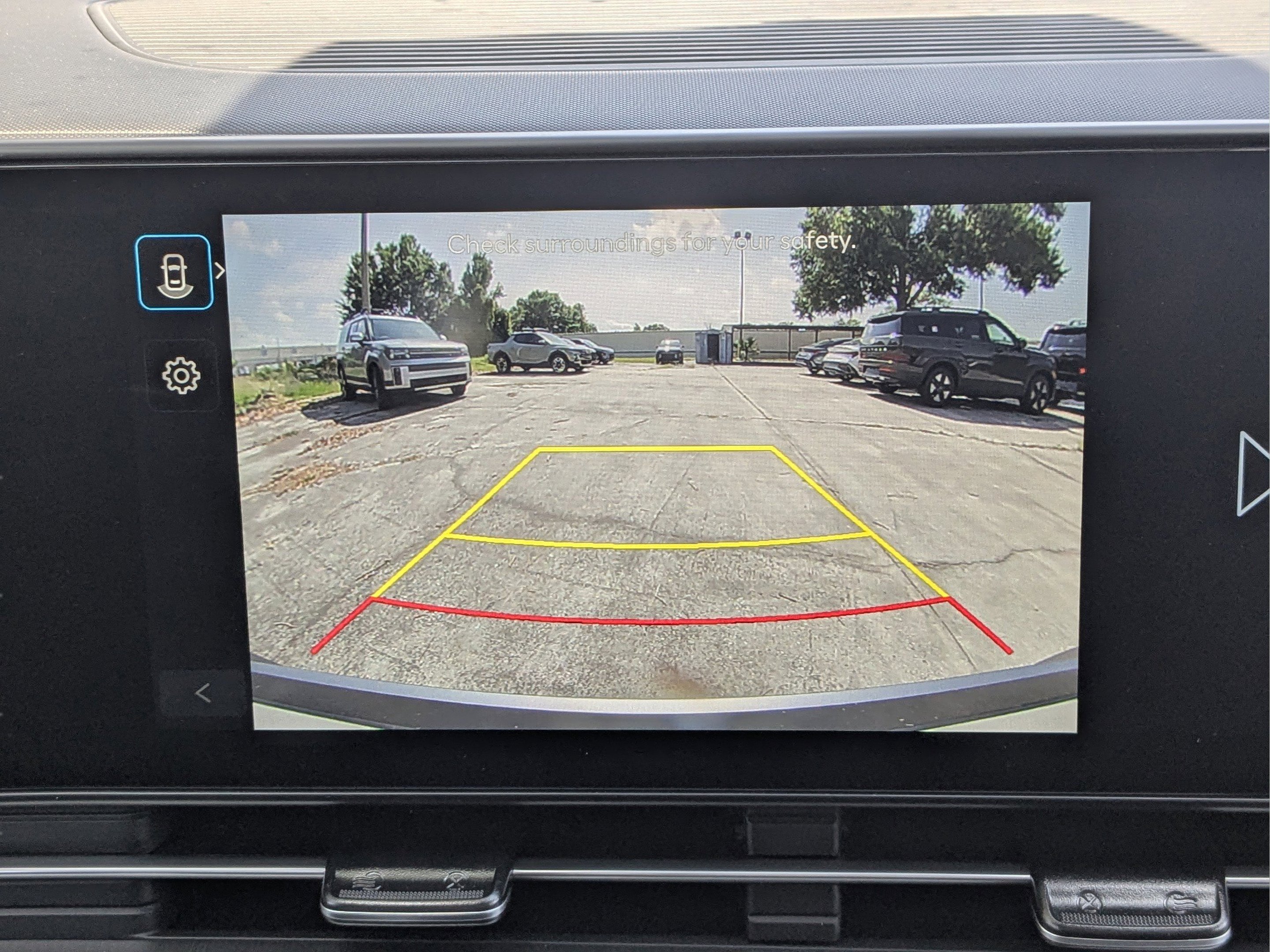 New 2026 Atlas White Hyundai SEL Premium FWD image 24