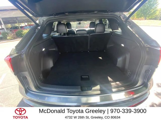 Used 2024 Gray Volkswagen 2.0T SE w/Technology image 23