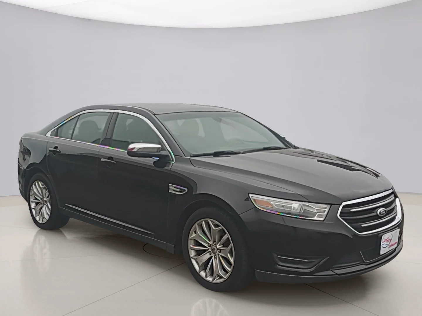 Used 2013 Black Ford LIMITED image 7