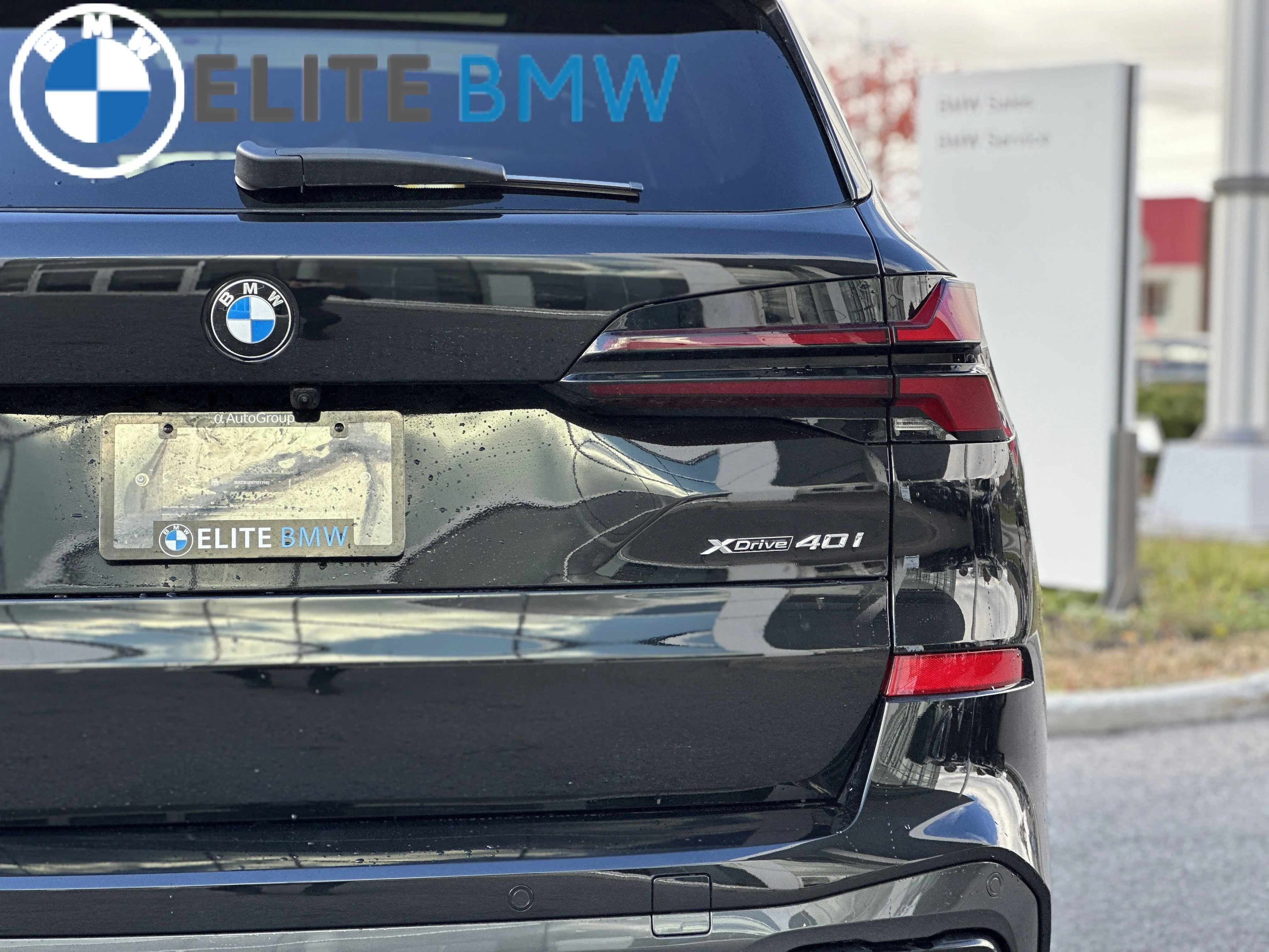 Used 2026 BLACK SAPPHIRE METALLIC BMW XDRIVE40I image 35