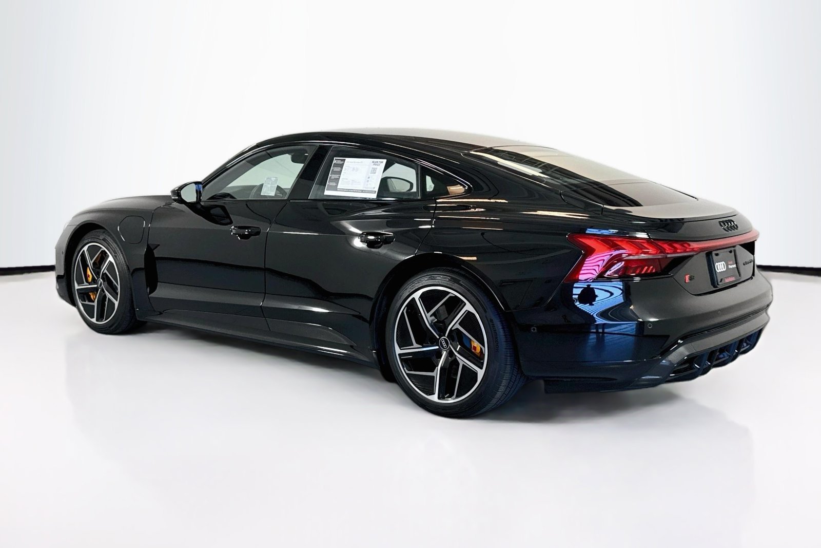 Used 2023 Black Audi  image 7