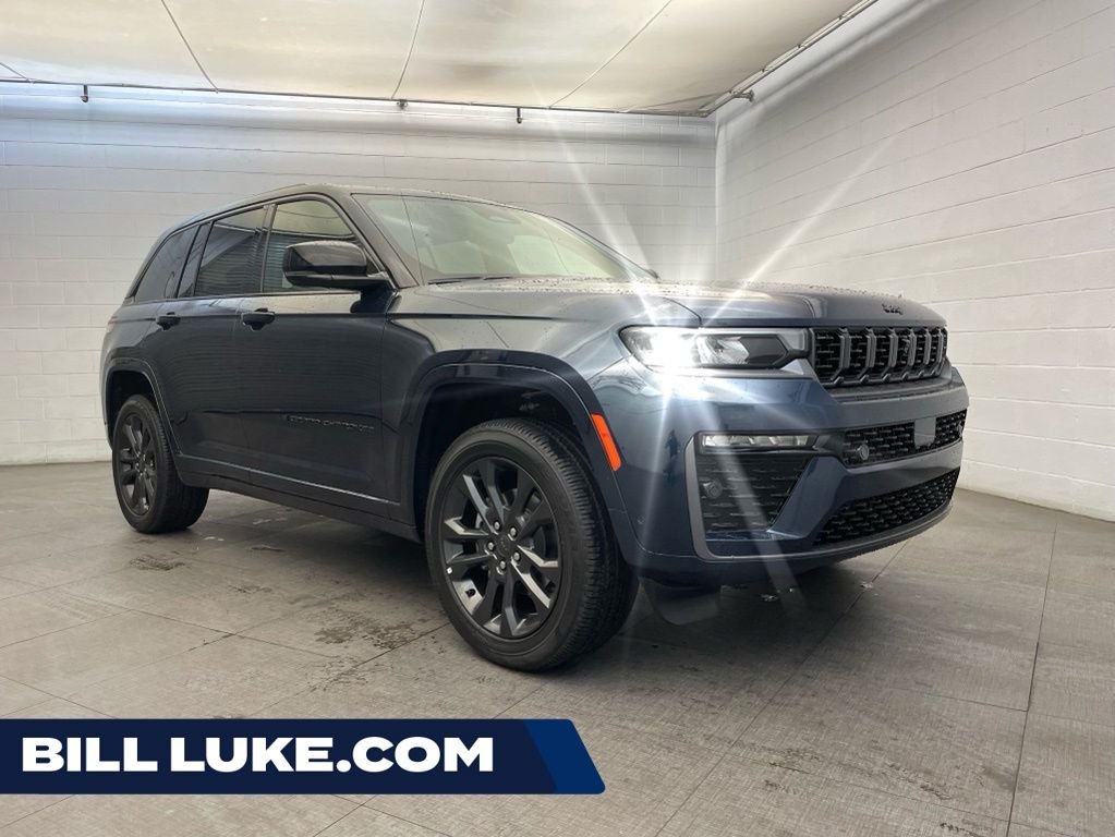 New 2026 Fathom Blue Pearl-Coat Exterior Paint Jeep Limited Reserve image 1