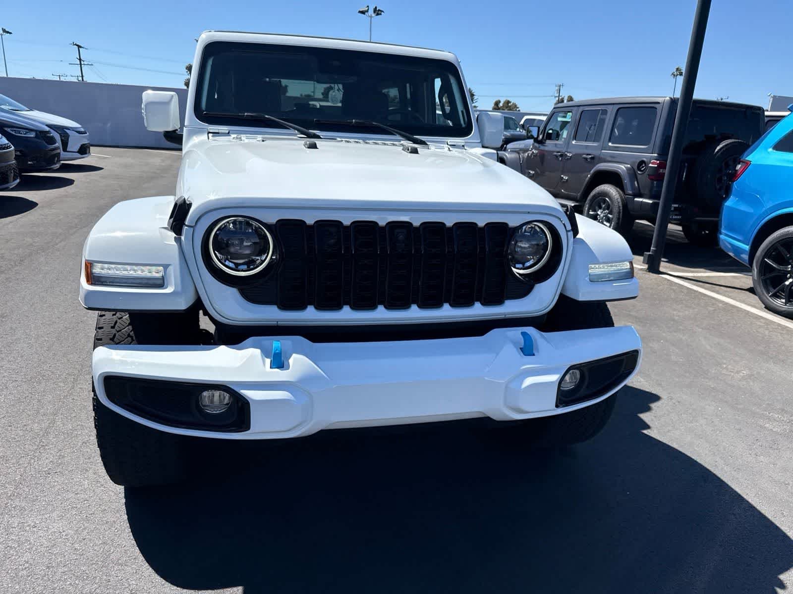Used 2024 Bright White Clearcoat Jeep High Altitude image 5