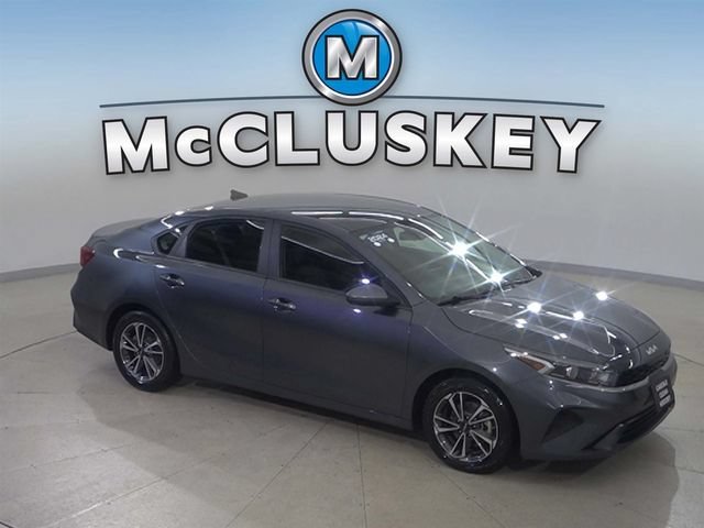 Certified Used 2024 Gravity Gray Kia LXS image 25