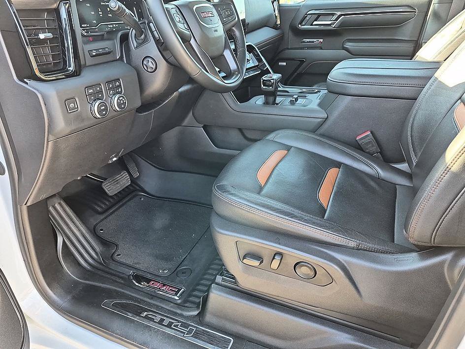 Used 2024 Summit White GMC AT4 image 15