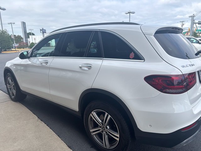 Used 2022  Mercedes-Benz GLC 300 image 5
