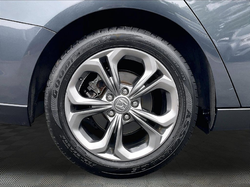 Used 2024 Gray Metallic Honda EX image 7