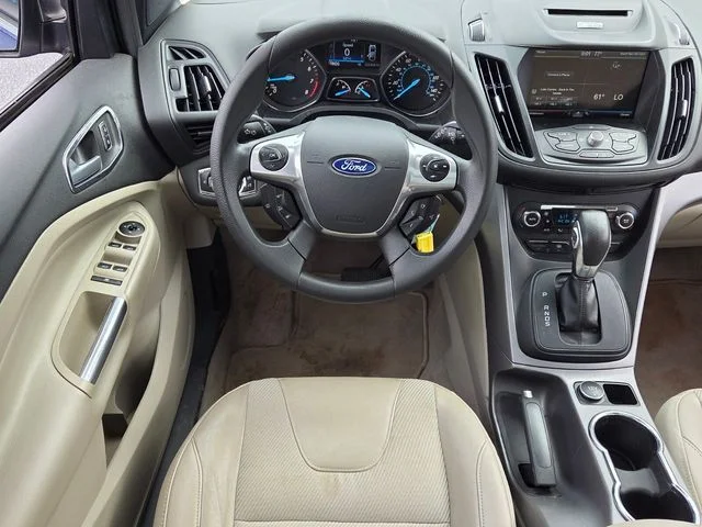 Used 2014 Blue Ford SE image 13
