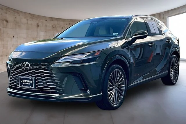 Certified Used 2024 NORI GREEN PEARL Lexus Luxury image 3