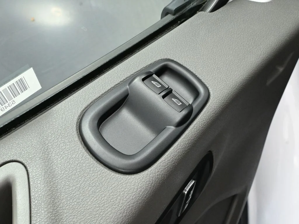 Used 2023 White Ford XLT image 19