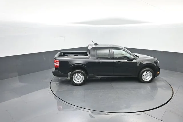 New 2026 Black Ford XL image 29