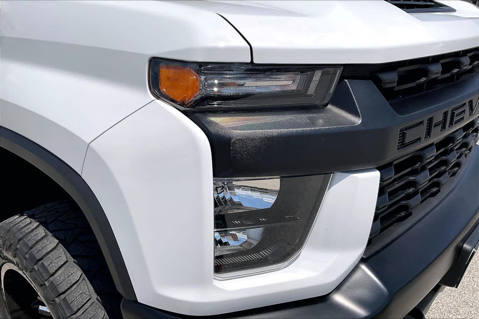 Used 2023 Summit White Chevrolet Work Truck image 38