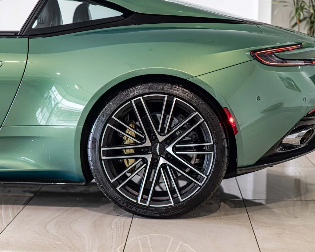 Used 2025 Green Aston Martin DB12 image 7