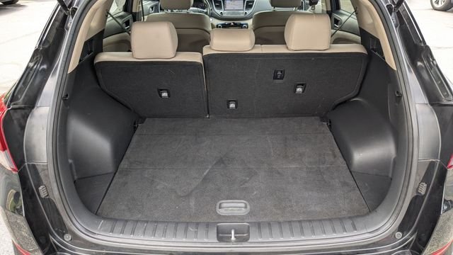 Used 2018 Black Hyundai SEL Plus image 26