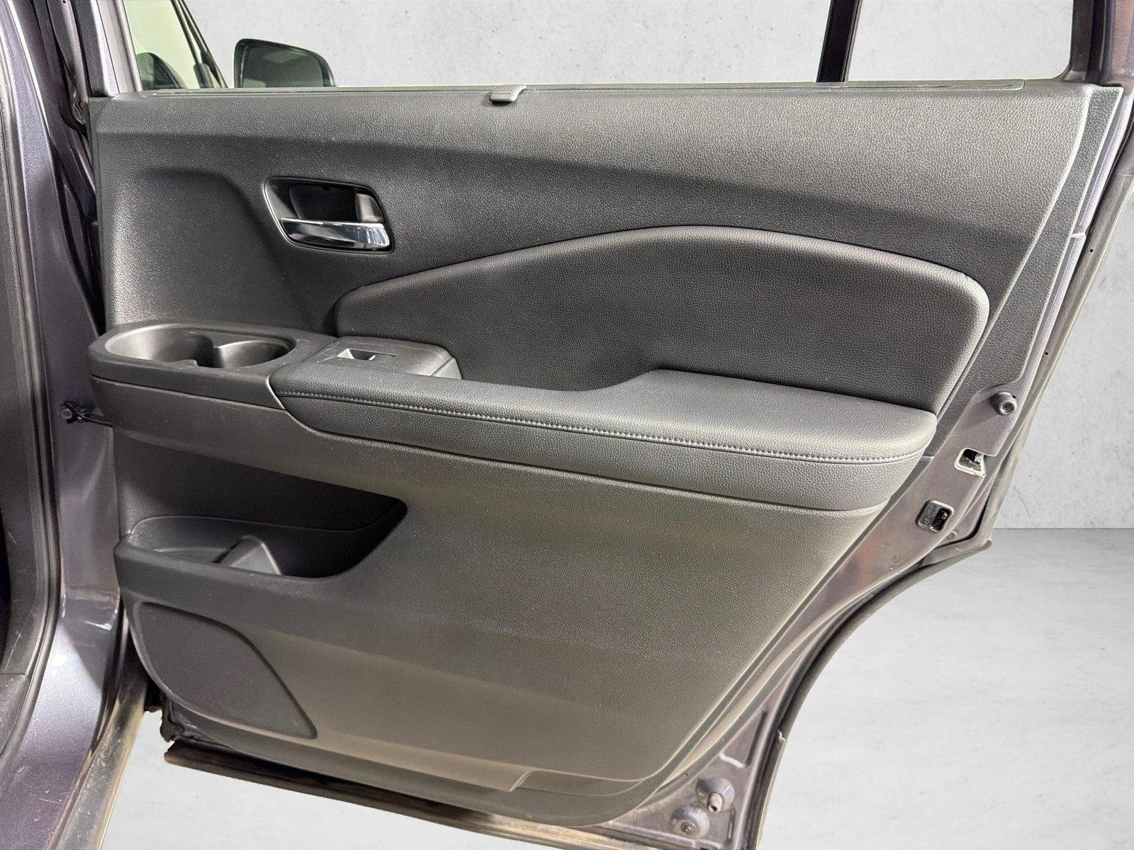 Used 2021  Honda EX-L image 17